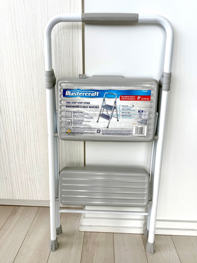 Mastercraft 2 Step Stool