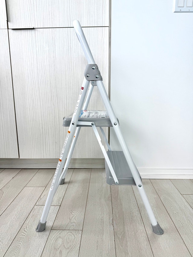 Mastercraft 2 Step Stool - photo 2
