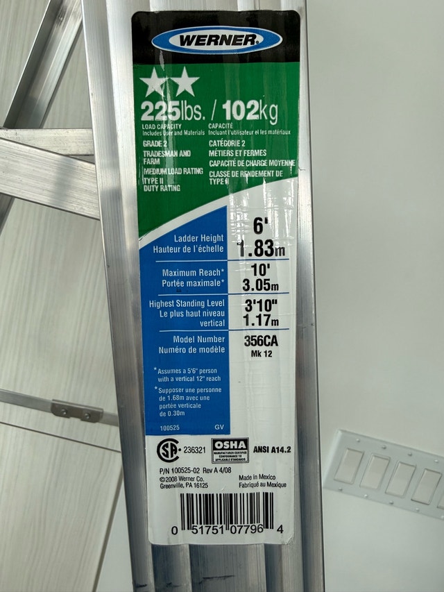 6’ Werner Aluminum Ladder with Platform