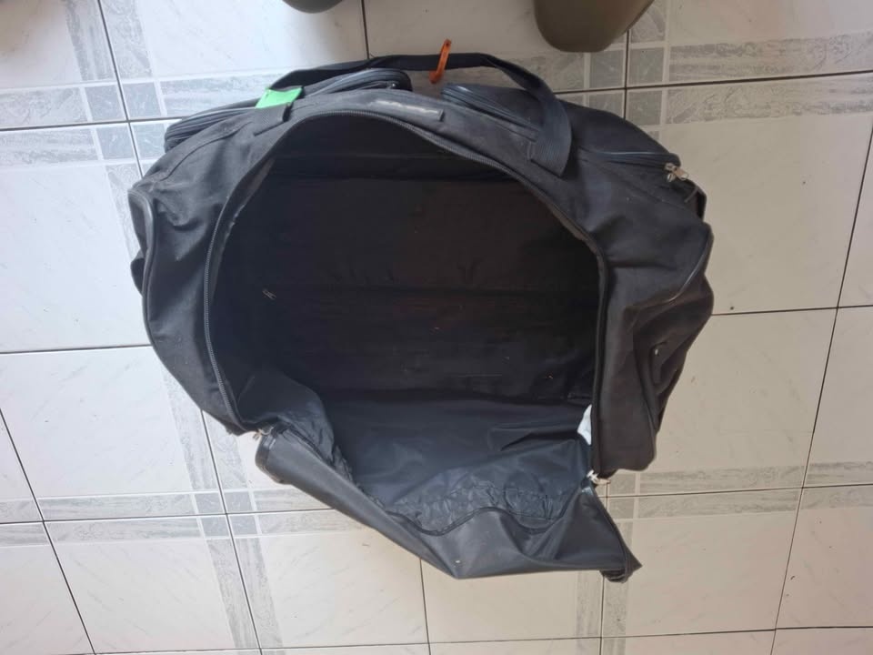 Big luggage bag - photo 3