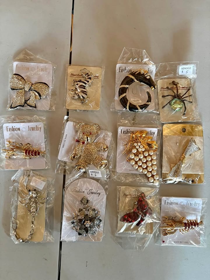 New Fashion Jewelry Brooches - Animal & More Designs