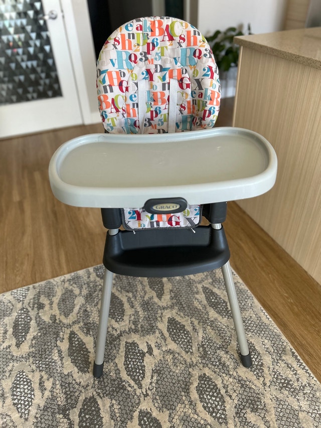 High chair - photo 2