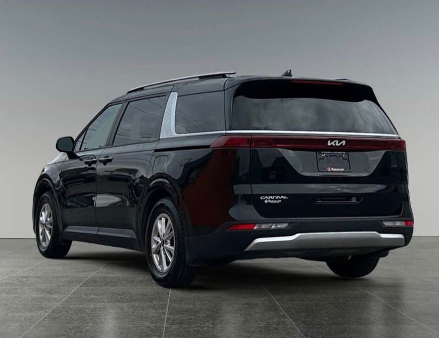 2024 Kia Carnival LX FWD - photo 4