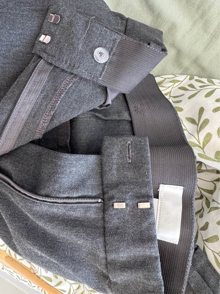 H&M gray slacks / cigarette trousers. Size 10 (EUR 42 / CA 10) - photo 4