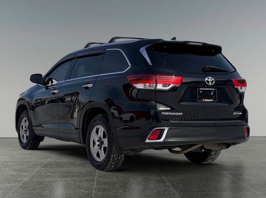 2017 Toyota Highlander XLE AWD - photo 4