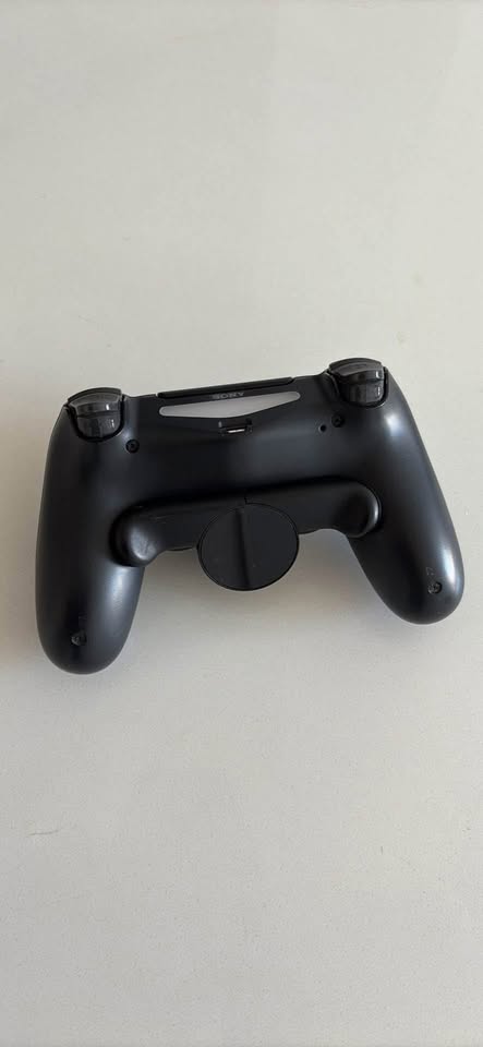 PS4 controller (with optional back buttons) - photo 2