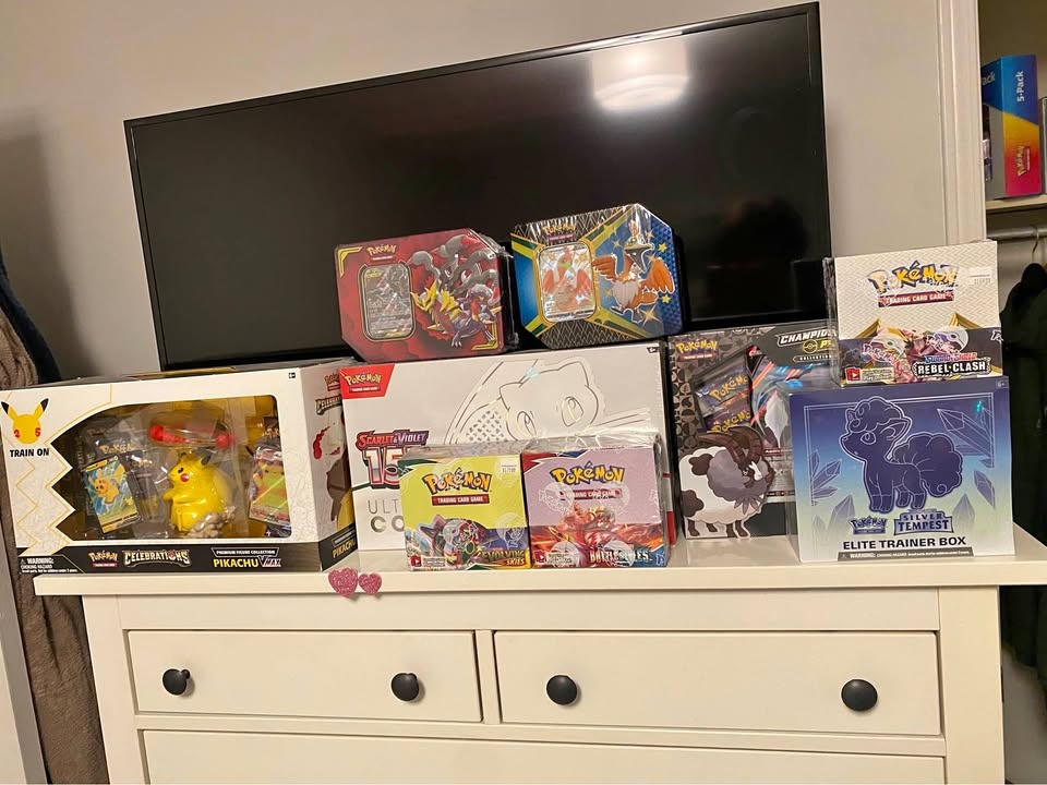 Pokémon Sealed Product Collection