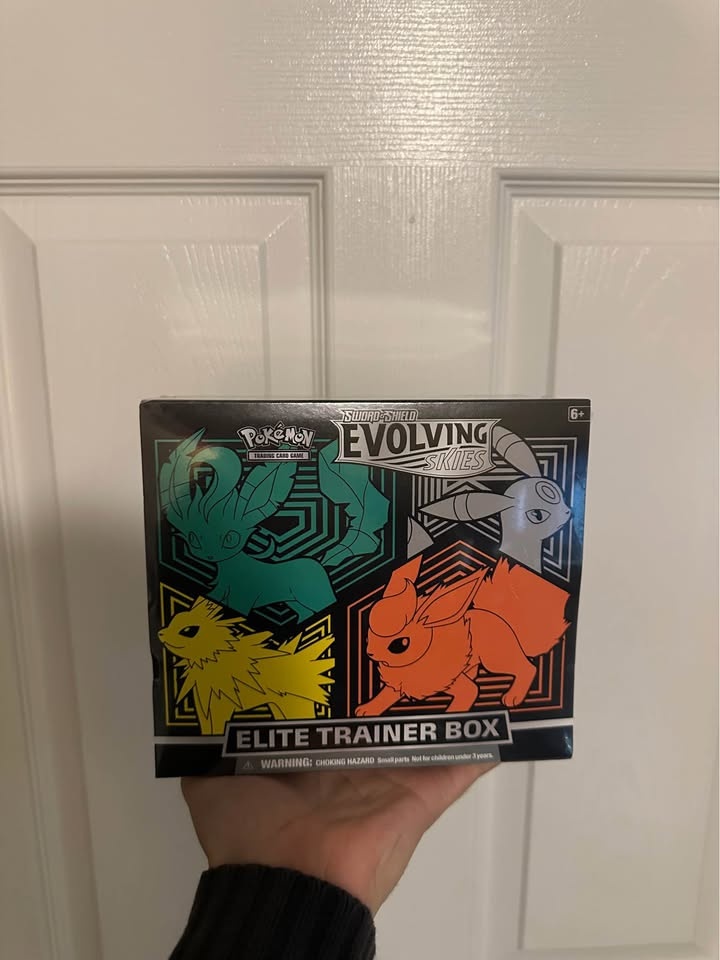 Pokémon Sealed Product Collection - photo 4