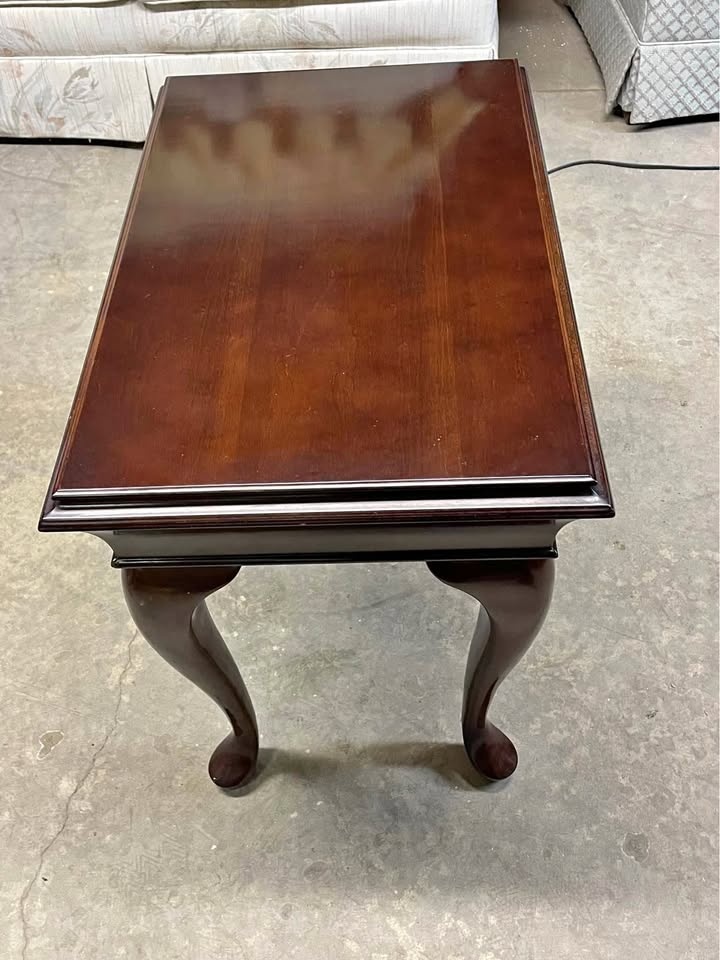 Vintage Bombay Co. Queen Anne Side Table