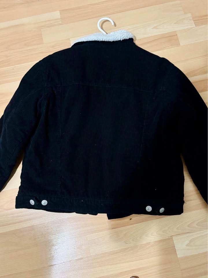 Women's Black Sherpa-Lined Jacket - Medium - photo 2