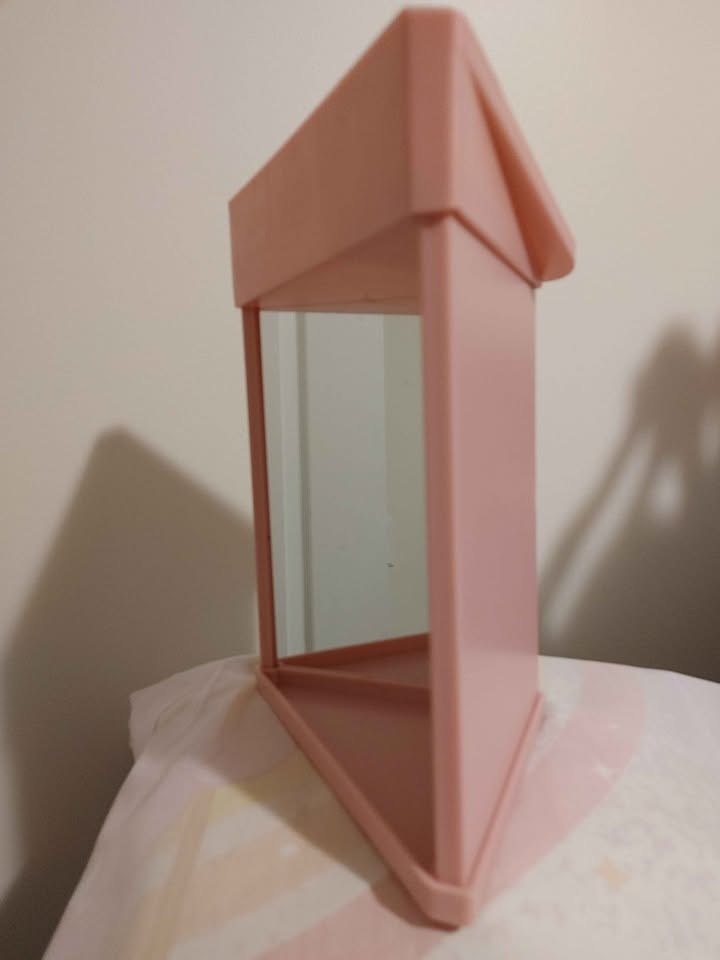 Pink True Mirror - Non-Reversing Makeup Mirror - photo 4