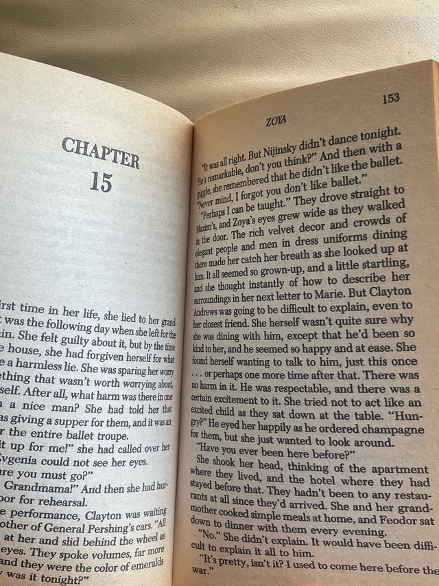 Zoya - Danielle Steel - photo 4