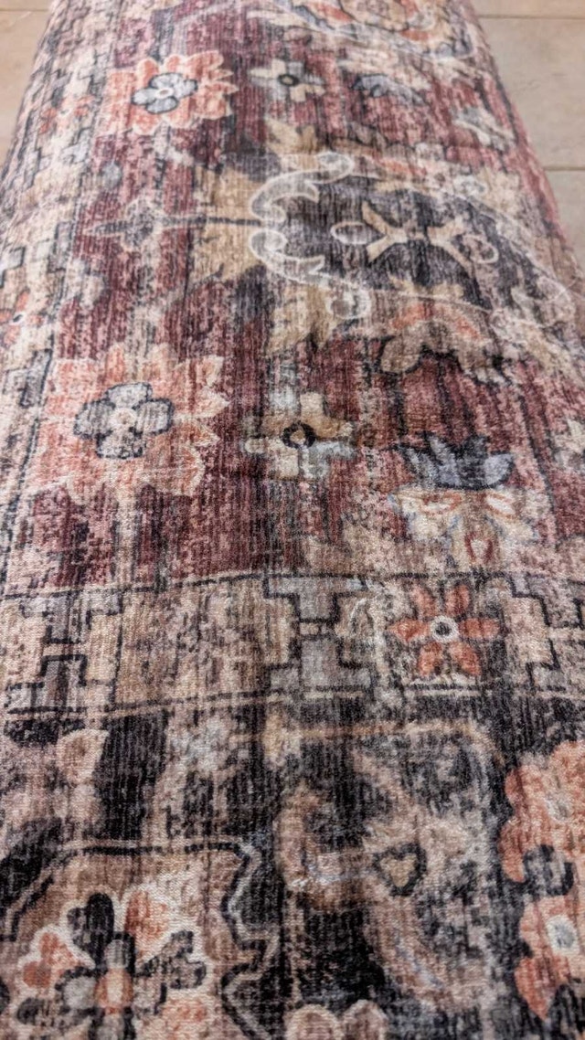 Brand new 13'x10' area rug - photo 2