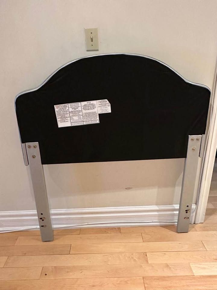 Twin Bed Headboard for Girls - New in Box - photo 2