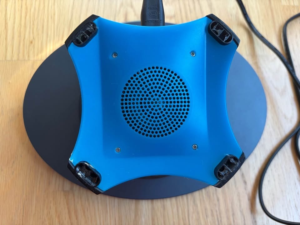 Bluetooth Speaker with Wireless Charger, 2*USB, 1*Type C - photo 4