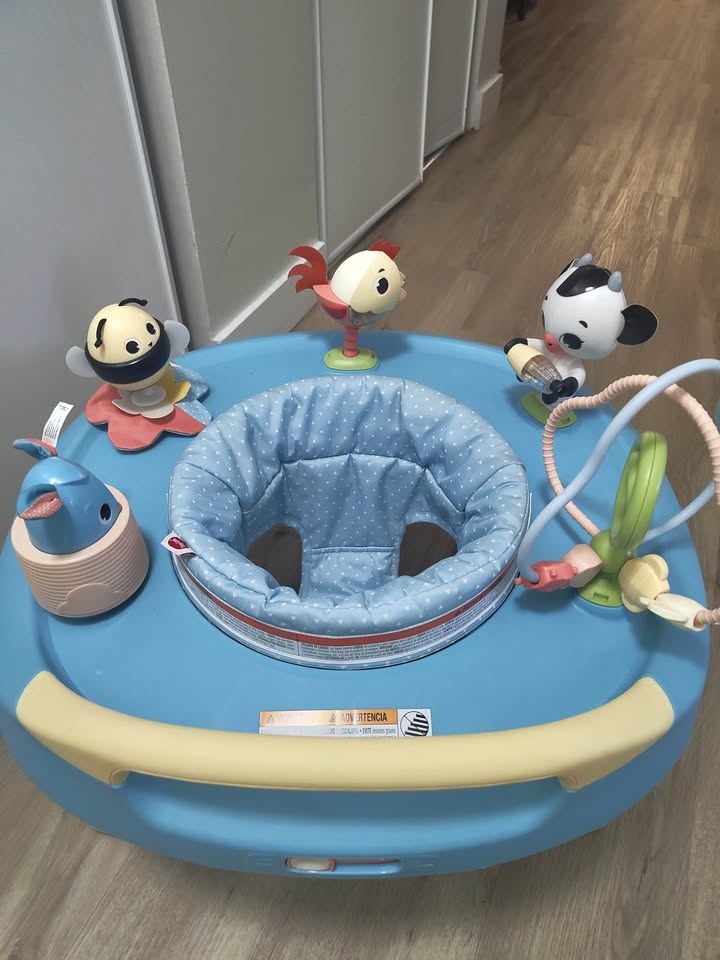 4 in 1 Activity Center - photo 2