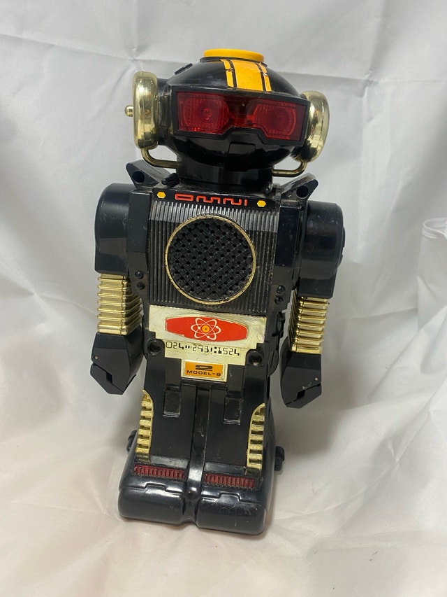 Vintage Battery Operated Omni Robot APZ07 Model B