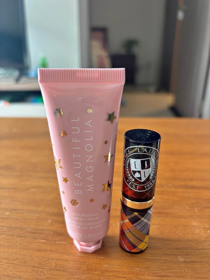 Estee Lauder Lipstick & Hand Cream Set
