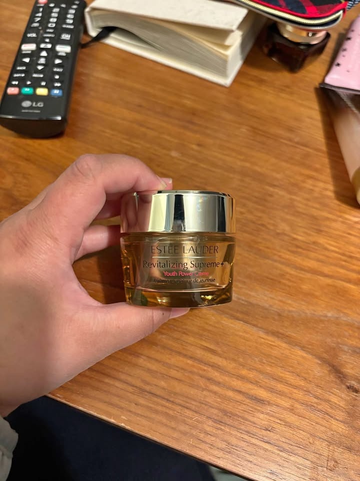 Estee Lauder Revitalizing Supreme+ Youth Power Face Cream 30ML
