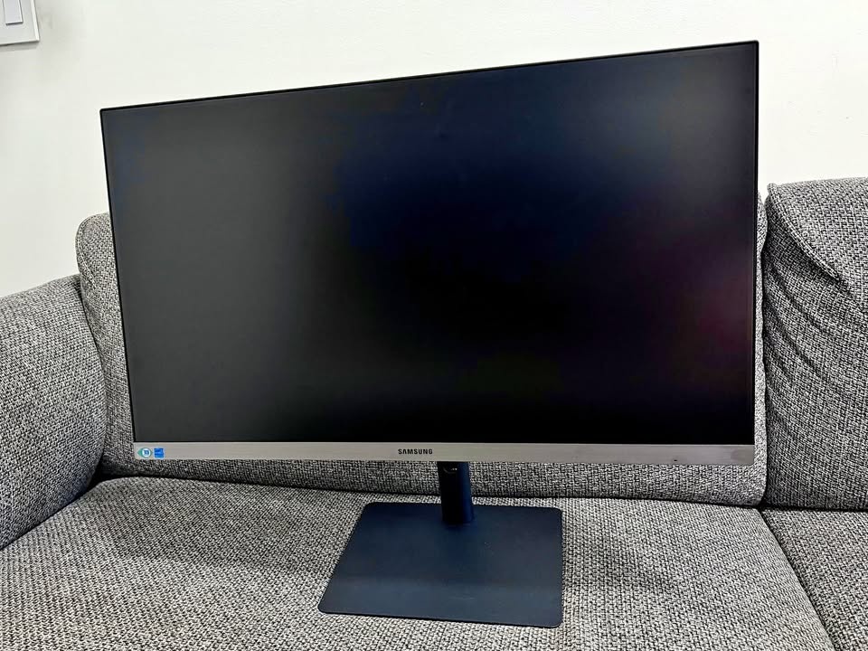 Samsung Monitor - 24" - Full HD - S24R65x