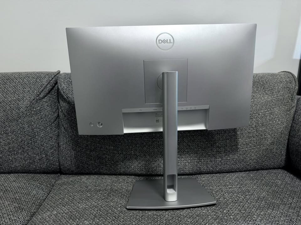 Dell Ultrasharp Monitor - 24" - U2422H - photo 4