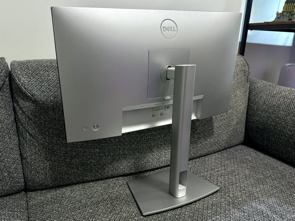 Dell Ultrasharp Monitor - 24" - U2422H - photo 5