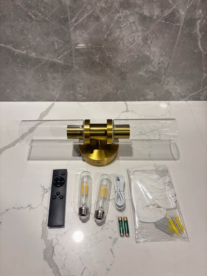 Rechargeable Wireless Wall Sconce w/ Remote & USB-C - photo 2
