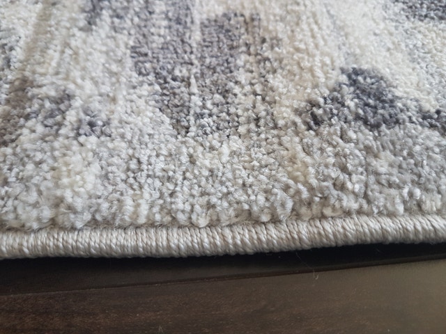 Vernazza Area Rug - 5.3ft x 7.2ft - Brand New - photo 4