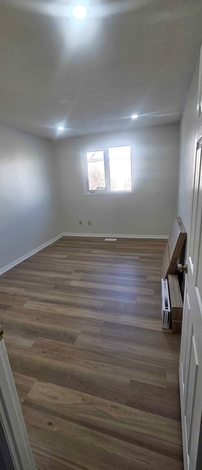 Private Room for Rent – Hamilton Mountain ✨
