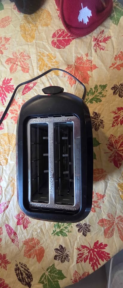 Black Toaster for Sale - photo 2