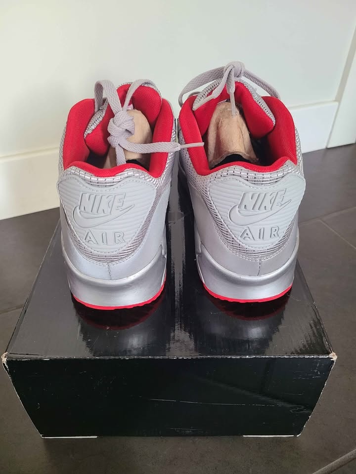 Nike Air Max 90 - Size 13 - photo 3