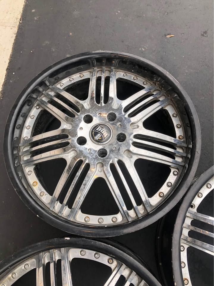 20” DUB Wheels 5x120 (2 Piece) - photo 5