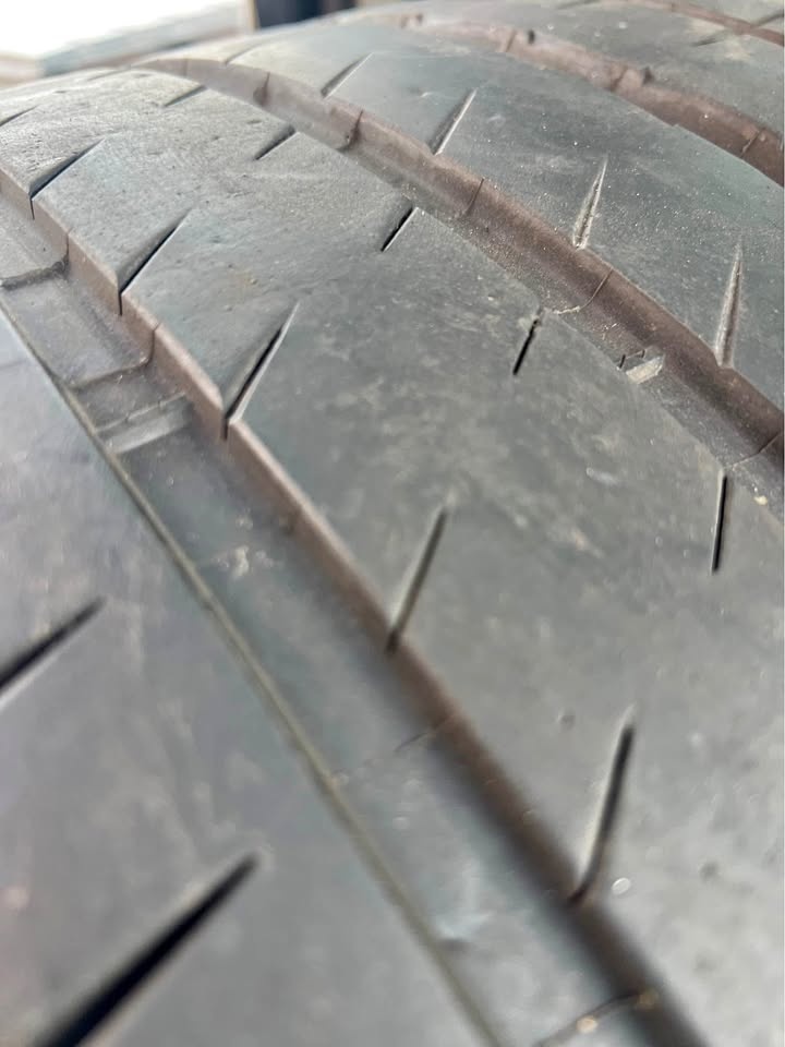Michelin Pilot 4S Tires - 315/30/22 (Pair)