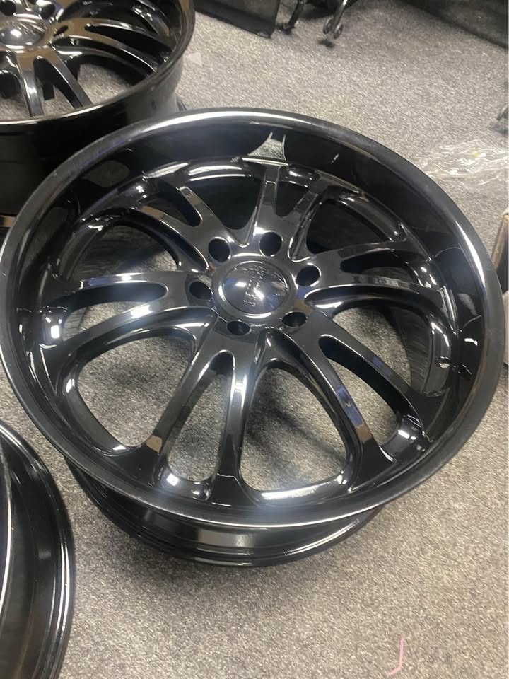 Set of 4 — 22” WHEELS TO FIT 6x139.7 - photo 2