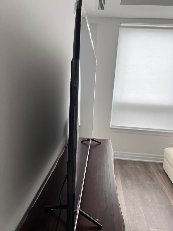 TCL 65” Q7K Series 4K QLED Smart TV – Like New (Moving Sale) - photo 2
