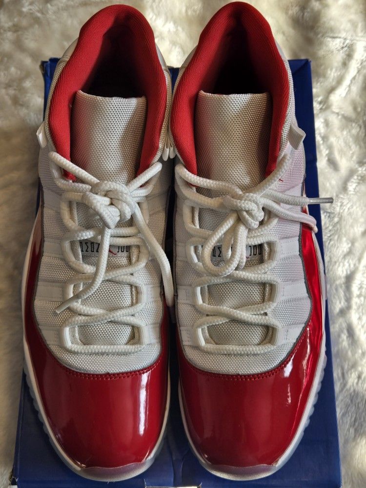 Nike Air Jordan Retro 11 Cherry Size 11.5 - photo 2