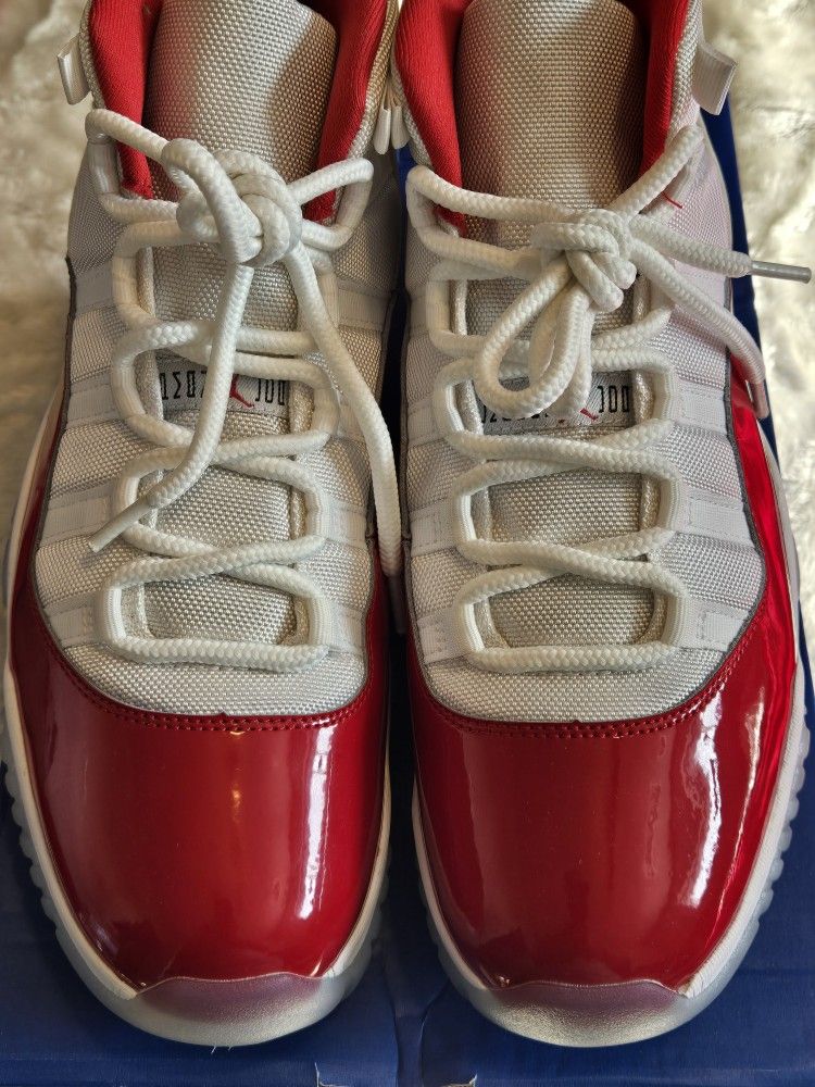 Nike Air Jordan Retro 11 Cherry Size 11.5 - photo 3