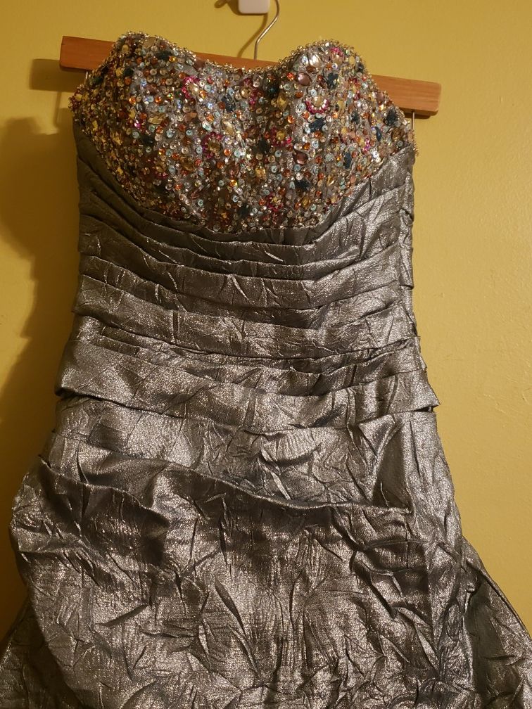 Special Event Dress / Gown - Silver, Size 3 - photo 2