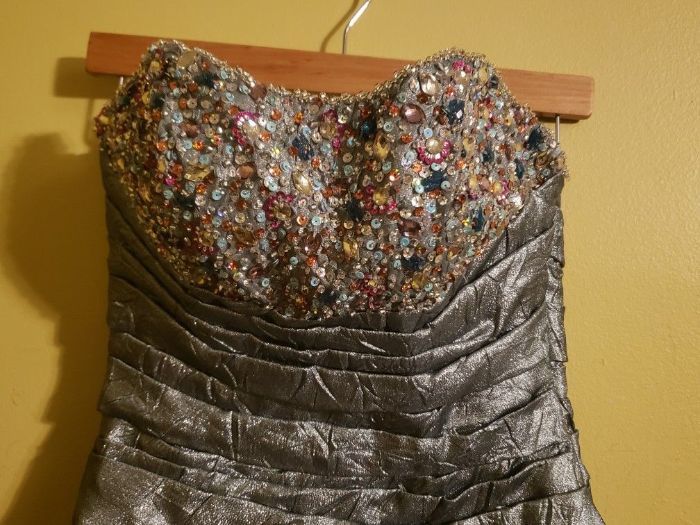 Special Event Dress / Gown - Silver, Size 3 - photo 3