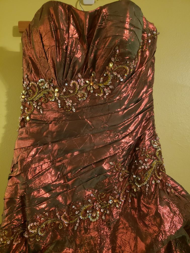Special Event Dress / Gown - Copper Color - Size 8 - photo 4