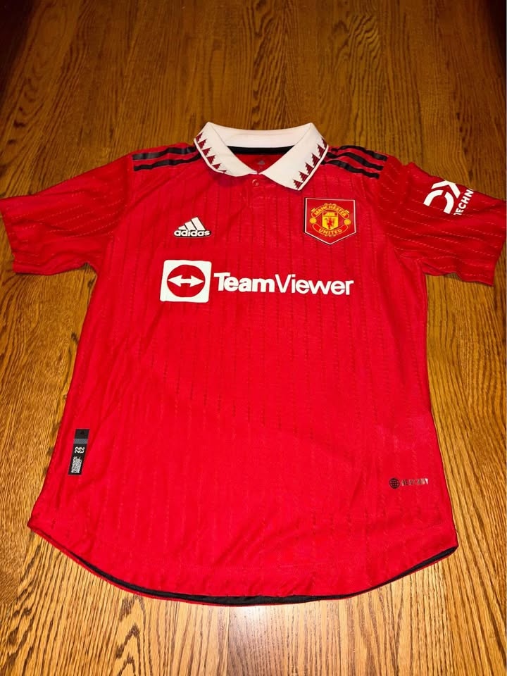 Man United Home Player Jersey Rashford | Size Men’s Medium
