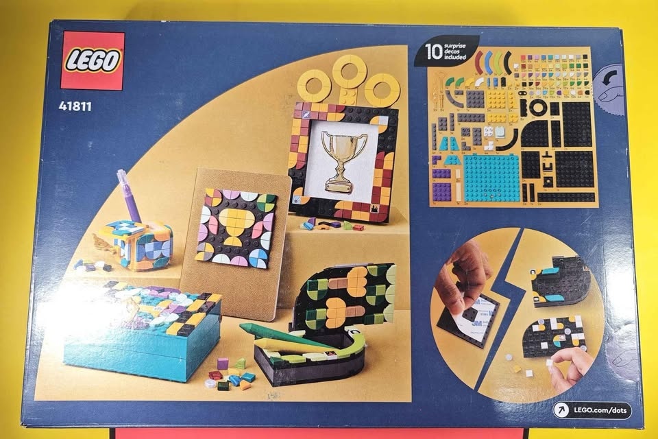 LEGO DOTS Hogwarts Desktop Kit 41811 - New - photo 2