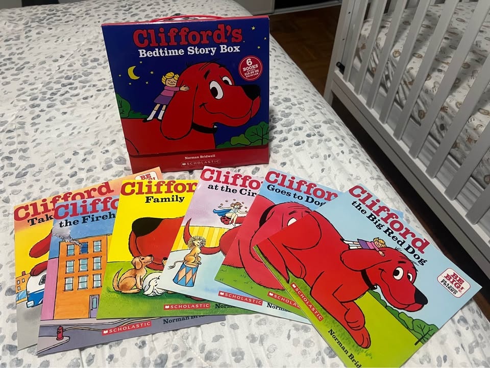 Clifford the Big Red Dog Story Box - photo 2