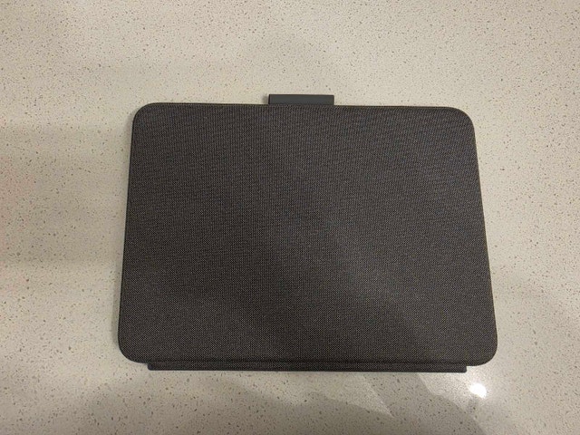 Logitech Combo Touch Keyboard Case  iPad iPad (10th gen & A16) - photo 3