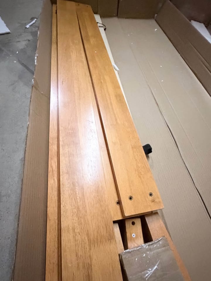 Full/Double Wooden Platform Bed with Wooden Slats - photo 4