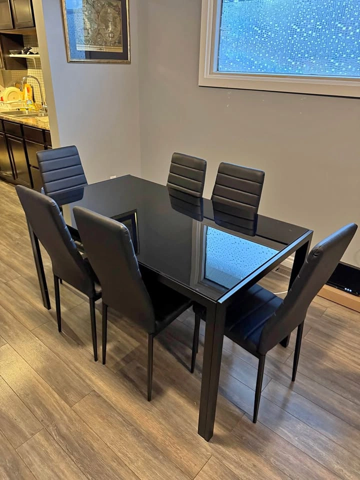 7 pcs Dining Table Set - BRAND NEW