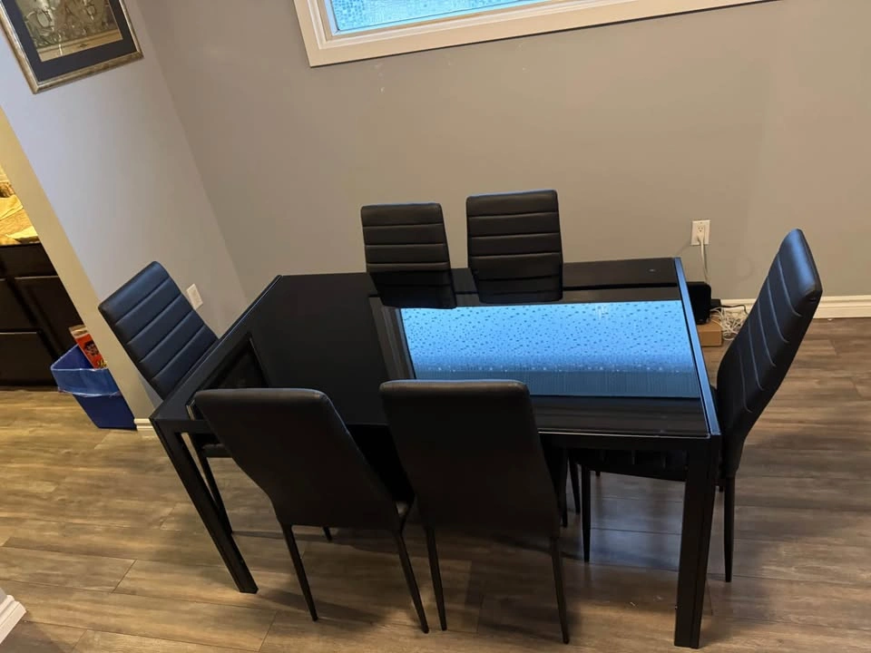 7 pcs Dining Table Set - BRAND NEW - photo 2
