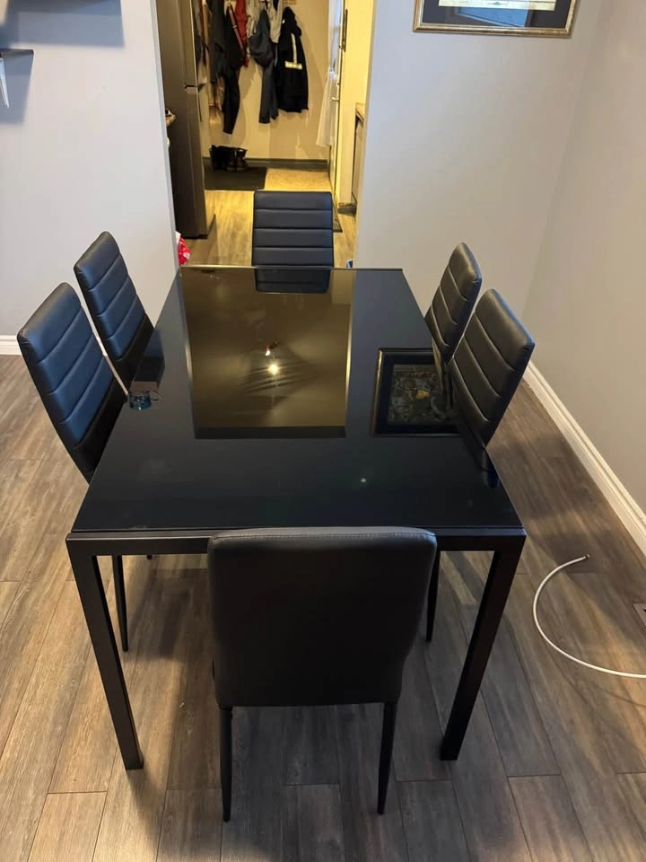 7 pcs Dining Table Set - BRAND NEW - photo 4