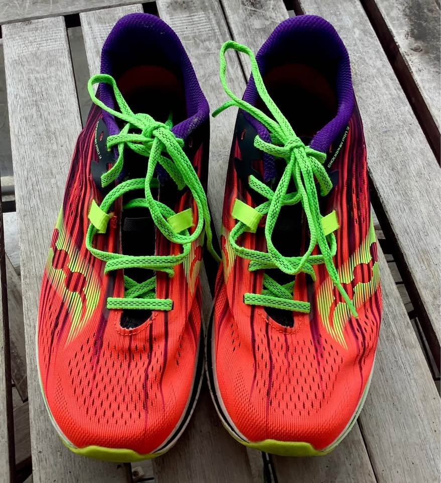Saucony Endorphin Pro 2 Running Shoes Sz 9 - photo 4