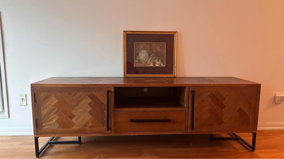 TV Unit - photo 2